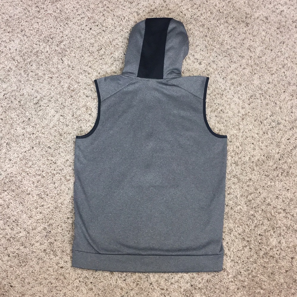 Nike | Dri-FIT Performance Vest - Picture 6 of 7